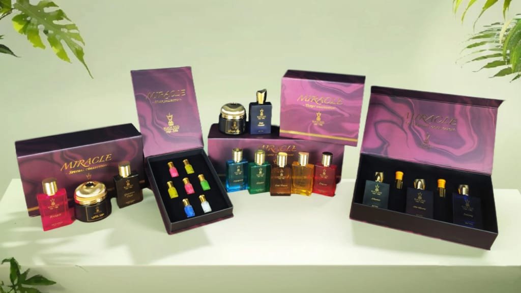 Miracle Combo Collection / مجموعة ميركل | AL JAWHARA gift set includes 5 Oud Bakhoor, 4 Musk Oil, 5 Perfume |Where can I buy Arabic perfumes at wholesale in UAE?-Arabis Perfumes-buy perfumes online UAE